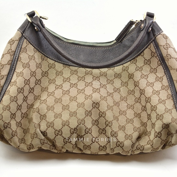 Gucci Shoulder Bag - Picture 2 of 8